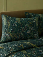 Enchanted Forest Mushroom Quilted 3-Piece Bedding Set – Dark Botanical Quilted Bedding With Matching Pillow Shams