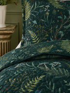 Enchanted Forest Mushroom Quilted 3-Piece Bedding Set – Dark Botanical Quilted Bedding With Matching Pillow Shams